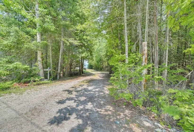 Ocqueoc Family Cabin W/ Sauna On Lake Huron!