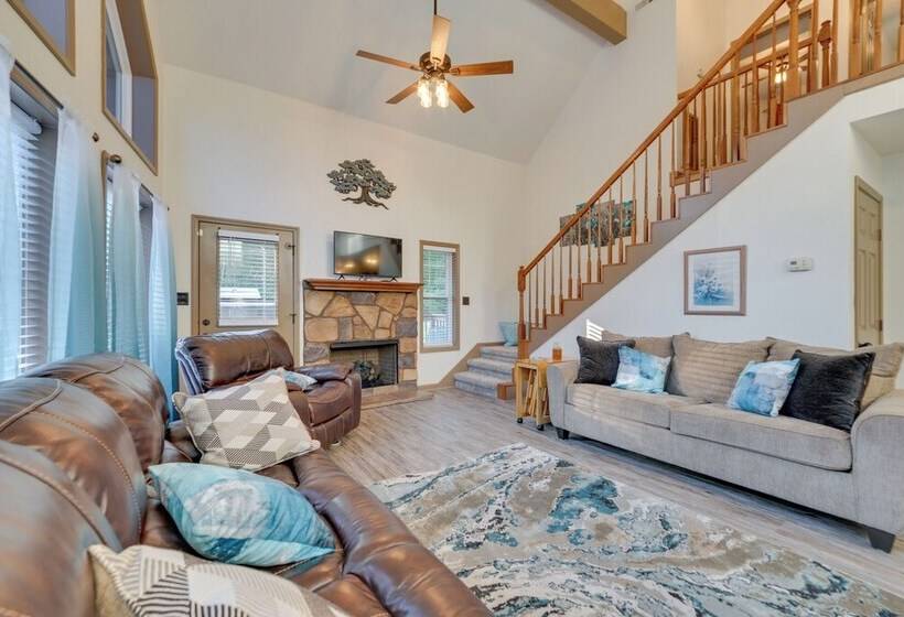 Fisherman S Paradise With Fire Pit & Lake Access!