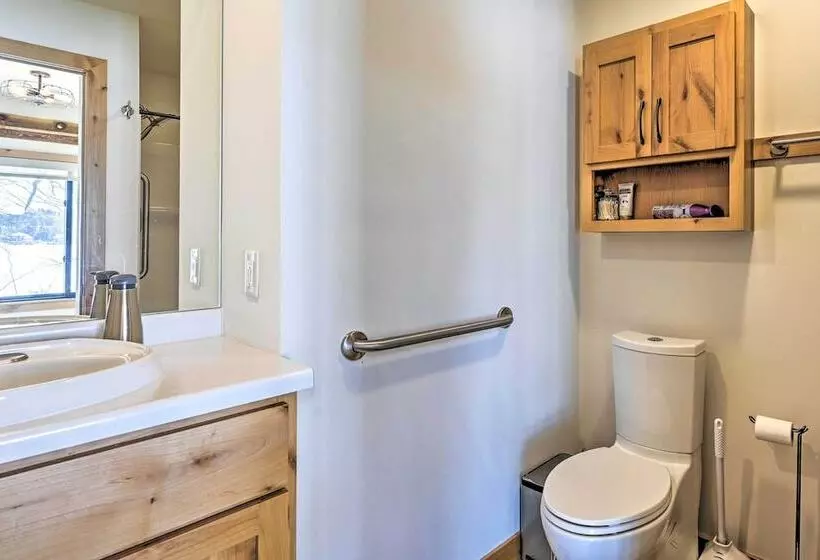 Happys Haven Cabin W/ Gas Grill & Fire Pit!