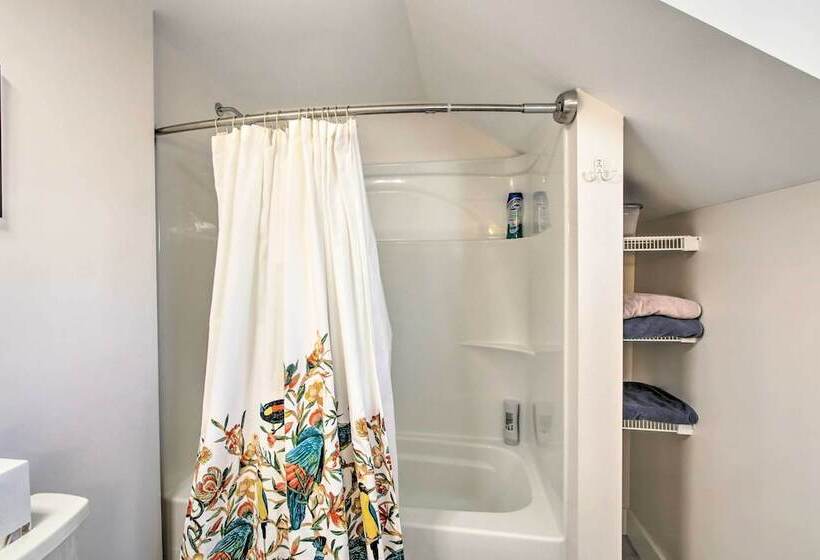 Historic Bath Home, Walk To Waterfront Park!