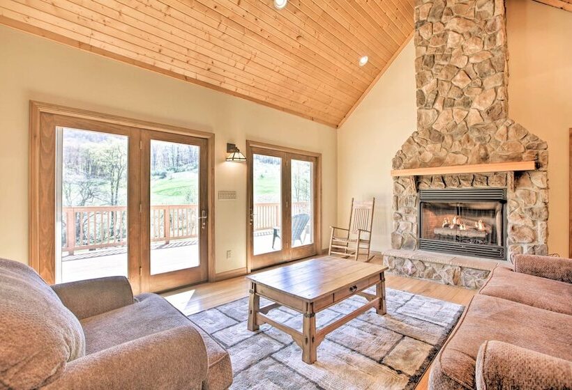 House W/deck, Fire Pit 15 Mins To Snowshoe!