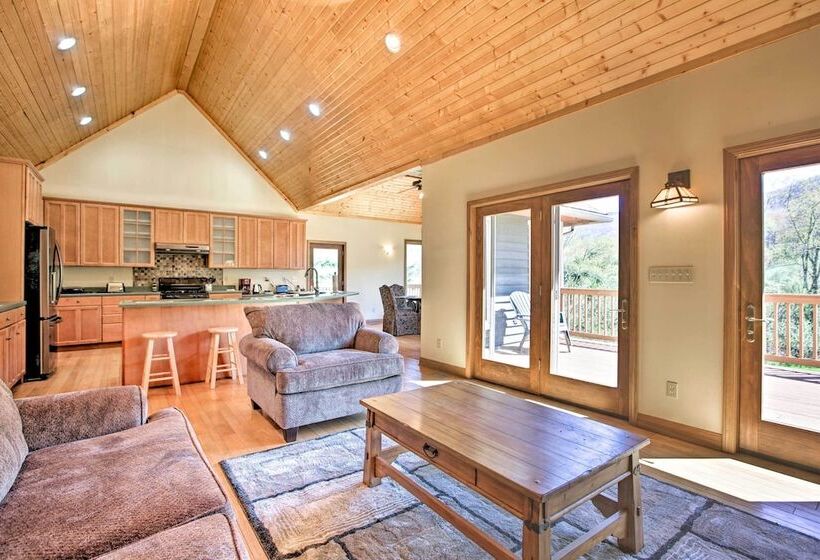 House W/deck, Fire Pit 15 Mins To Snowshoe!