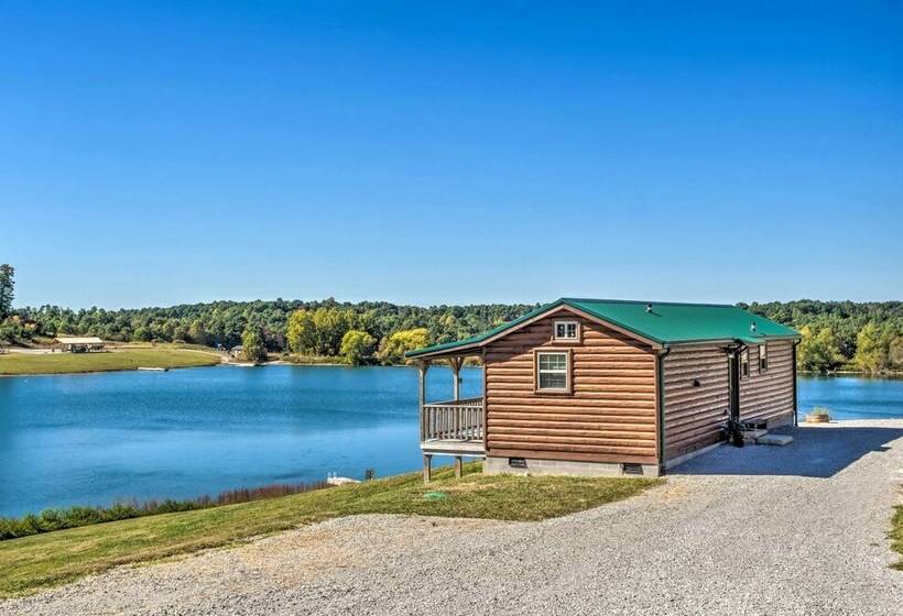 Lakefront Cabin: Private Dock, Trails, Cave, Etc!