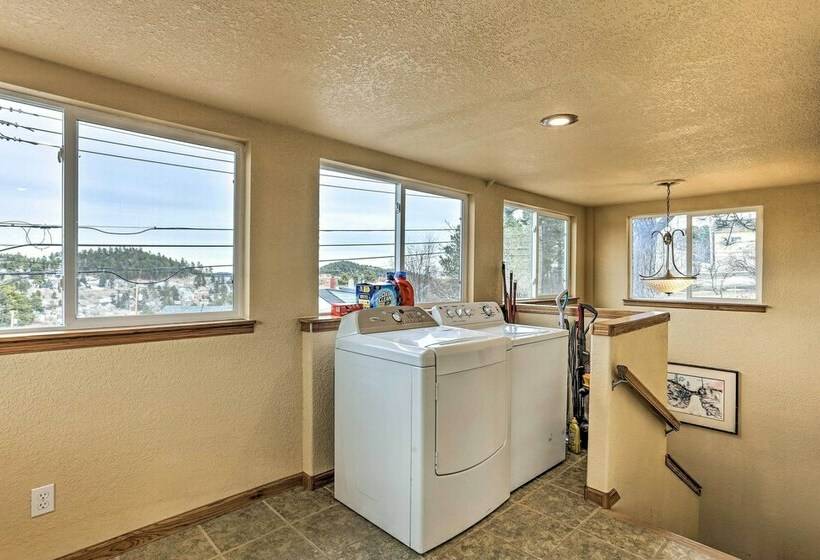 Lovely Black Hills Area Home: Covered Porch & Deck