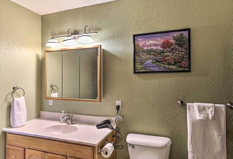 Lovely Black Hills Area Home: Covered Porch & Deck