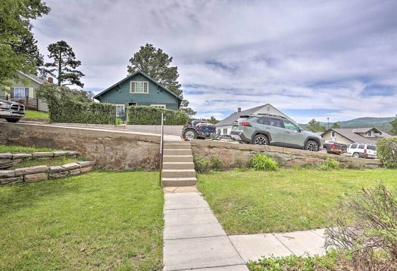 Lovely Black Hills Area Home: Covered Porch & Deck