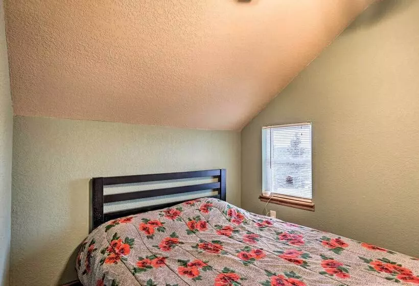 Lovely Black Hills Area Home: Covered Porch & Deck