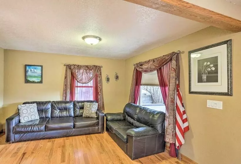 Lovely Black Hills Area Home: Covered Porch & Deck