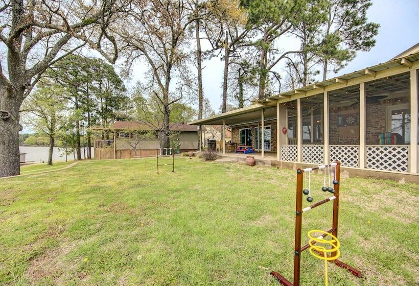 Mineola Lake House W/ Dock & Fire Pit!