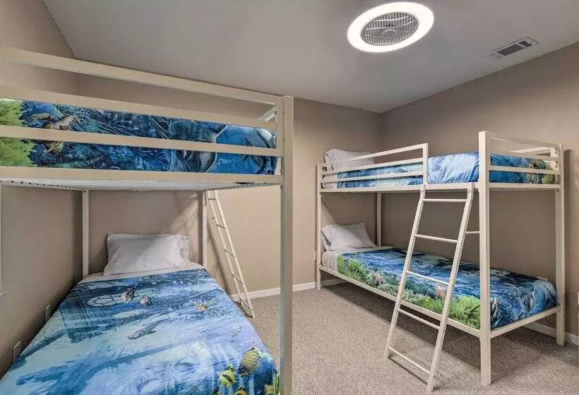 Ocala Escape W/ Private Pool, Pets Welcome!