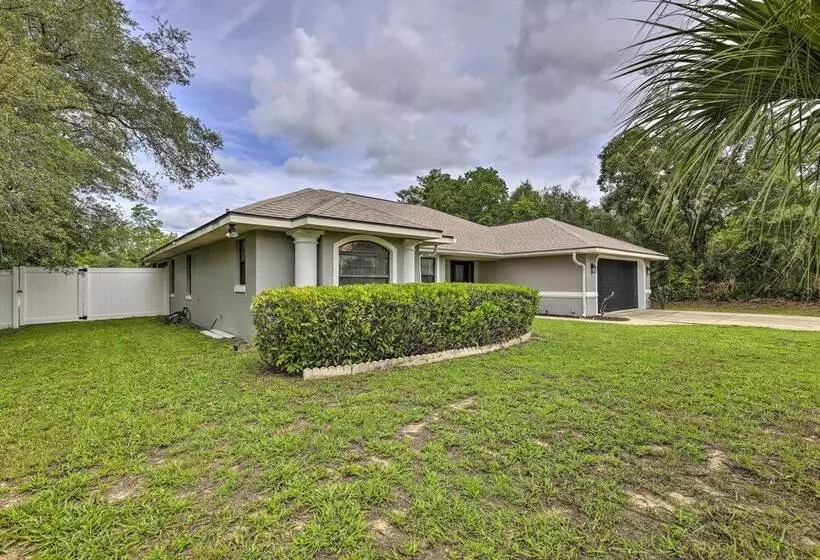 Ocala Escape W/ Private Pool, Pets Welcome!