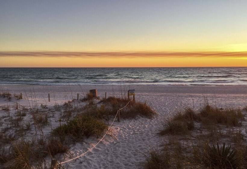 Panama City Paradise W/ Private Pool & Gulf Views!