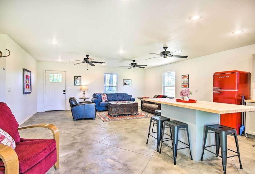 Pet Friendly Cabin On Wolf Creek At Grand Lake!