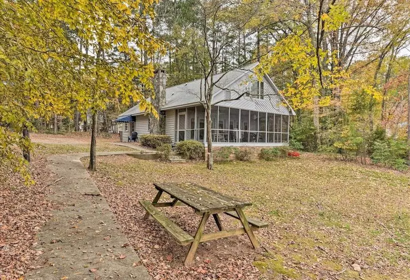 Pet Friendly Lake Norman Cottage: Swim, Boat, Fish