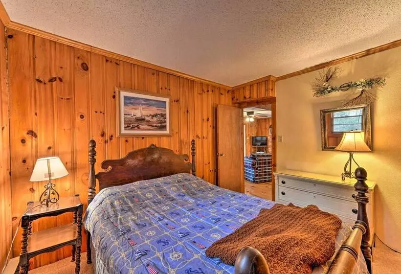 Pet Friendly Lake Norman Cottage: Swim, Boat, Fish