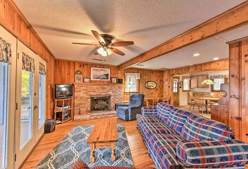 Pet Friendly Lake Norman Cottage: Swim, Boat, Fish