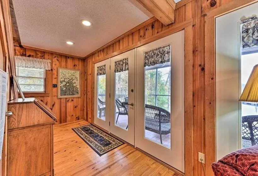 Pet Friendly Lake Norman Cottage: Swim, Boat, Fish