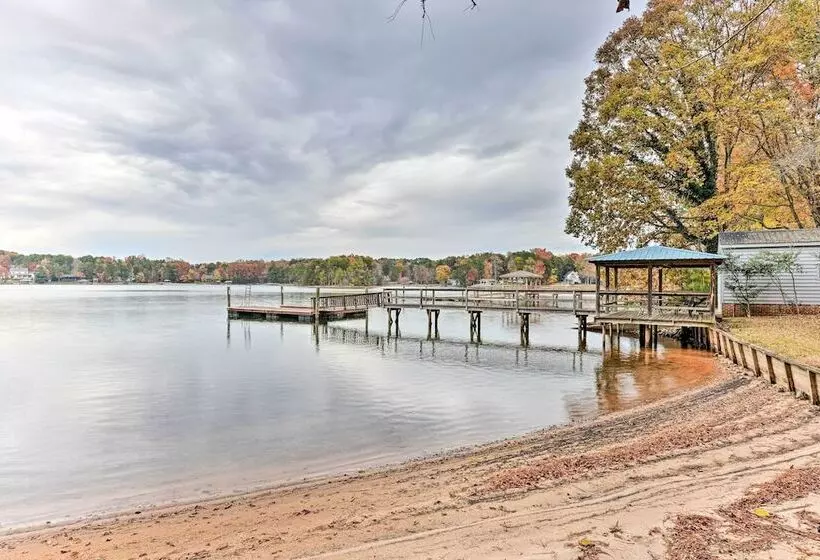 Pet Friendly Lake Norman Cottage: Swim, Boat, Fish