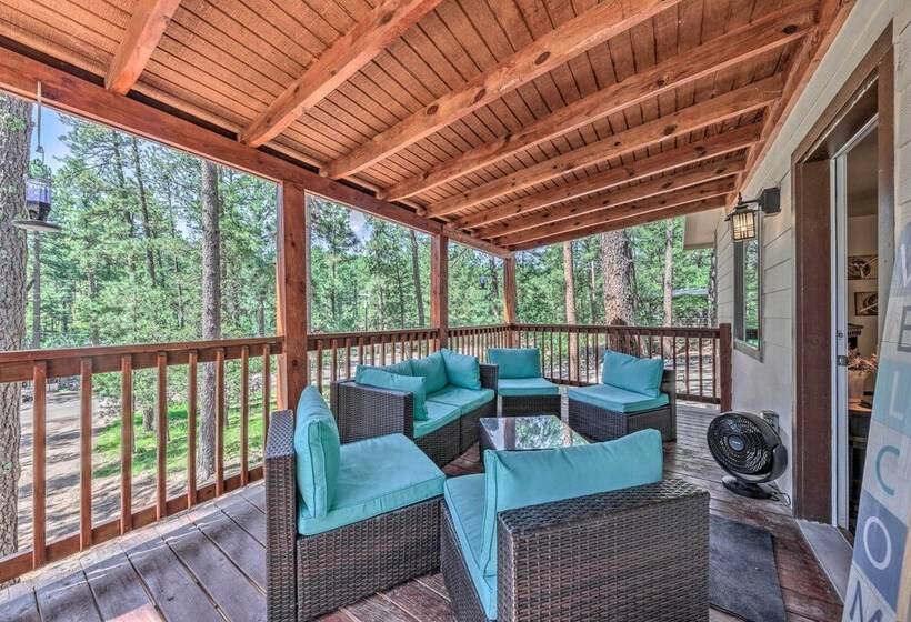 Pet Friendly Ruidoso Home W/ Deck & Forest Views!