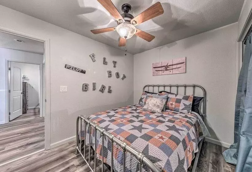 Pet Friendly Ruidoso Home W/ Deck & Forest Views!