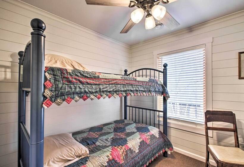 Remote Retreat: Cozy Home W/ Big Pine Lake Access!