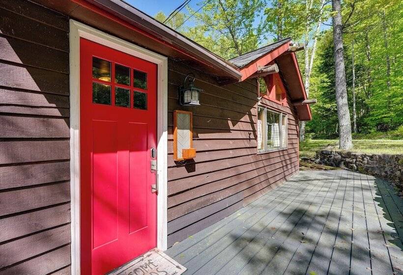 Saranac Lake Cabin W/ Deck: Pets Welcome!