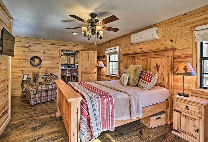 Serene Cabins W/ Decks & 8 Acres On Kiamichi River