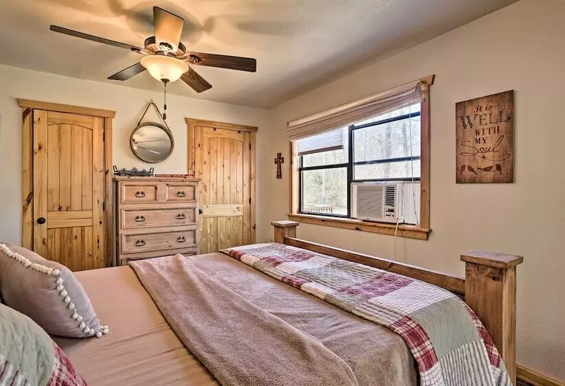 Serene Cabins W/ Decks & 8 Acres On Kiamichi River