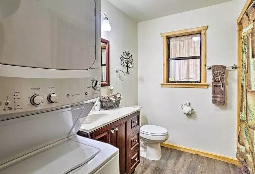 Serene Cabins W/ Decks & 8 Acres On Kiamichi River