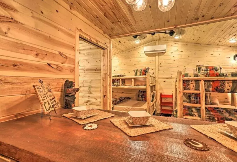 Serene Cabins W/ Decks & 8 Acres On Kiamichi River