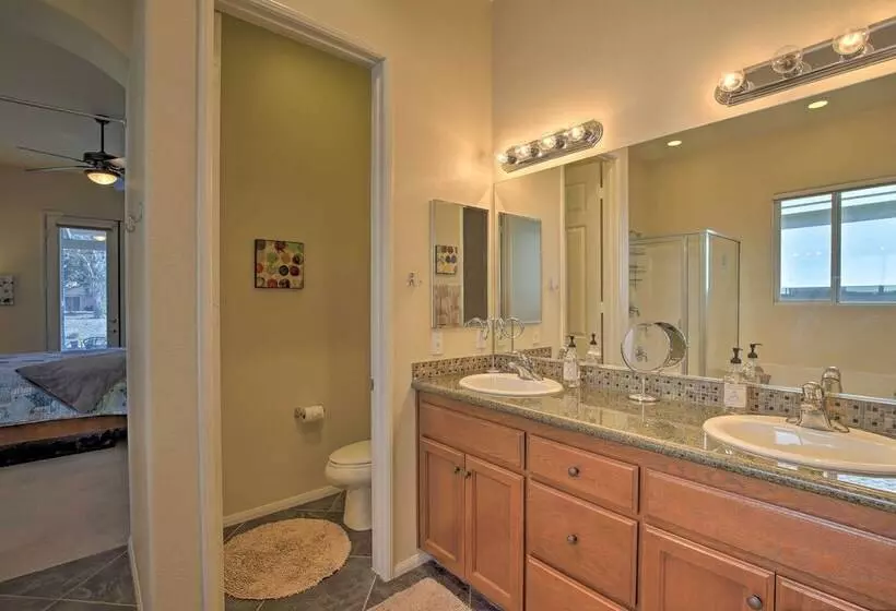 Serene Indio Gem ~ 1 Mile To Coachella!
