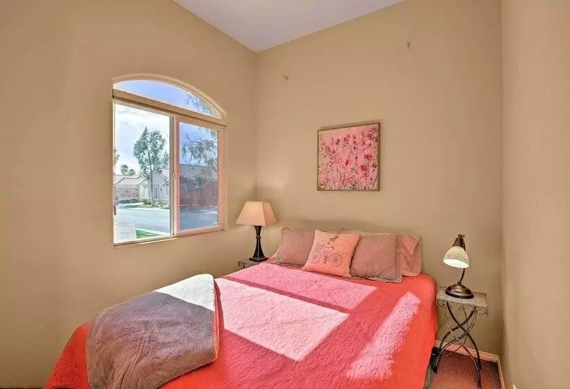 Serene Indio Gem ~ 1 Mile To Coachella!