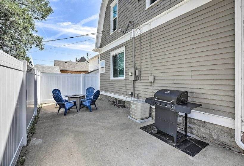 Sioux Falls Abode W/ Fire Pit 1 Mi To Dtwn!