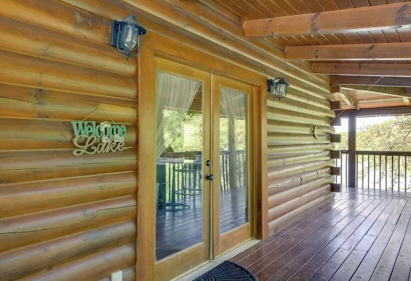 Lakefront Sevierville Cabin W/ Hot Tub & Fire Pit!