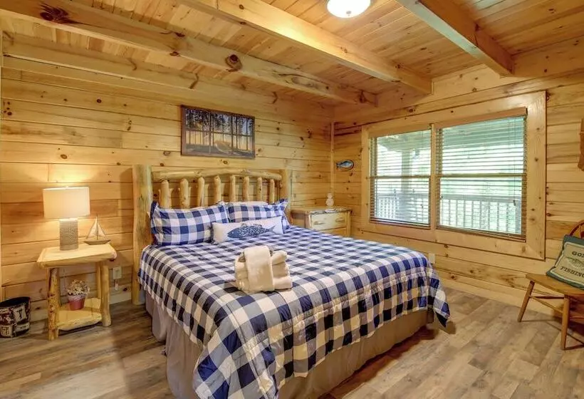 Lakefront Sevierville Cabin W/ Hot Tub & Fire Pit!