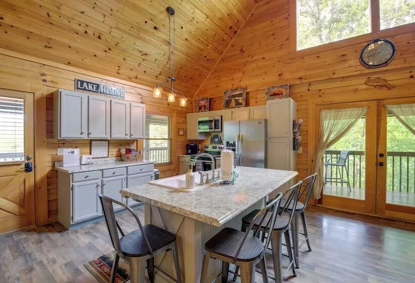 Lakefront Sevierville Cabin W/ Hot Tub & Fire Pit!
