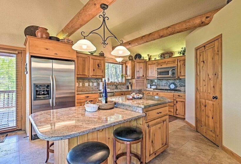 Angel Fire Mountain View Retreat W/ Private Deck!