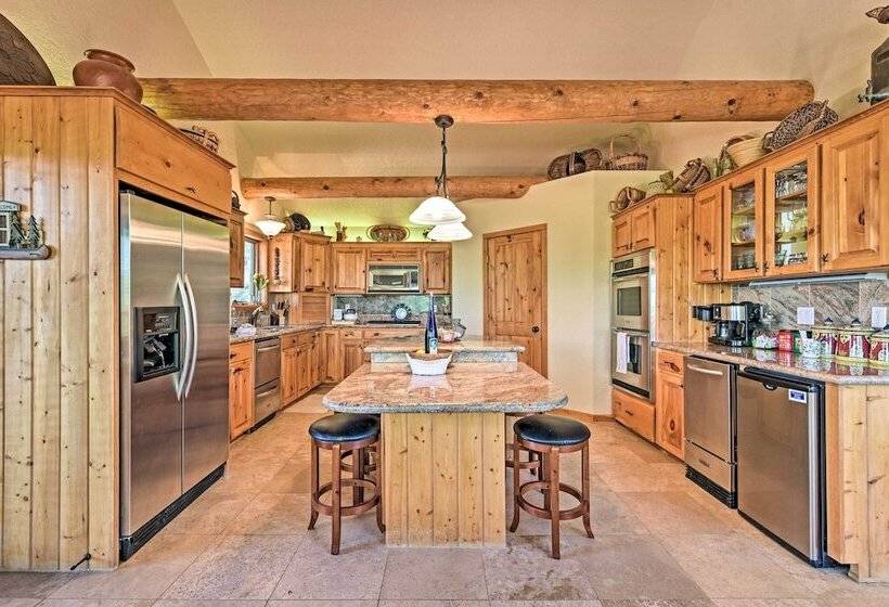 Angel Fire Mountain View Retreat W/ Private Deck!