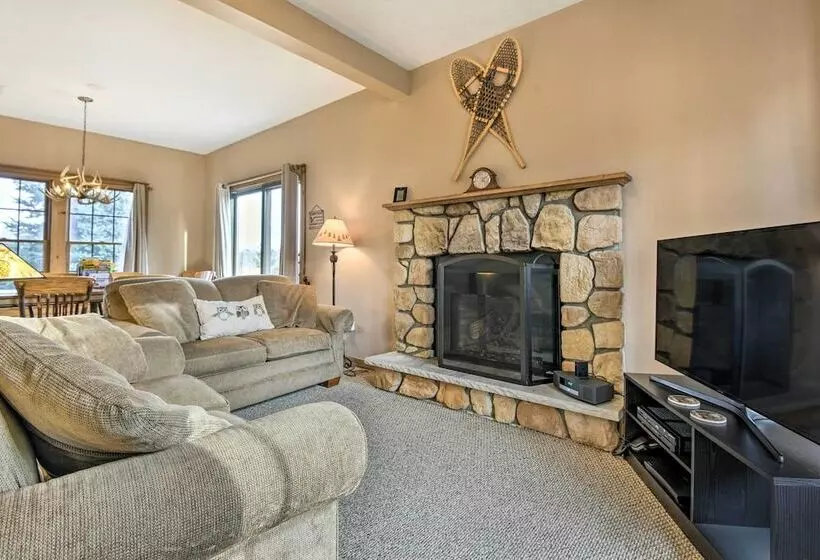 Tannersville Cozy Home W/ Deck, 1 Mi To Camelback!