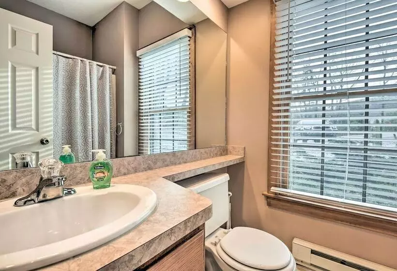 Tannersville Cozy Home W/ Deck, 1 Mi To Camelback!