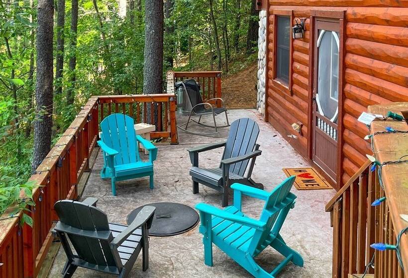 Viola Lakefront Escape W/ 3 Kayaks & Paddle Board