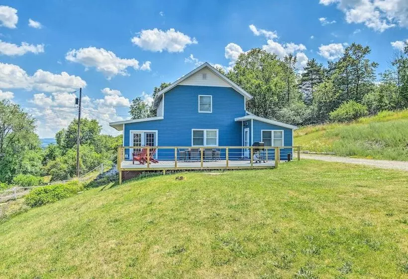 Watkins Glen Lakeview Cottage W/ Waterfall!