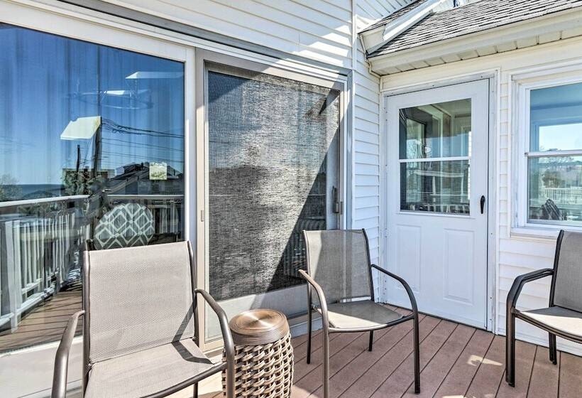 Westbrook Home W/ Ocean Views Walk To Beach