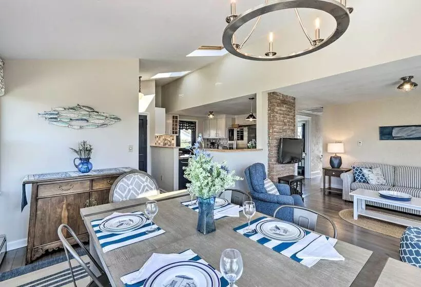 Westbrook Home W/ Ocean Views   Walk To Beach