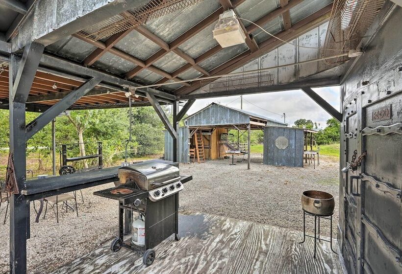 Authentic Clewiston Home W/ Outdoor Game Area