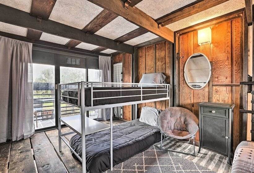 Authentic Clewiston Home W/ Outdoor Game Area