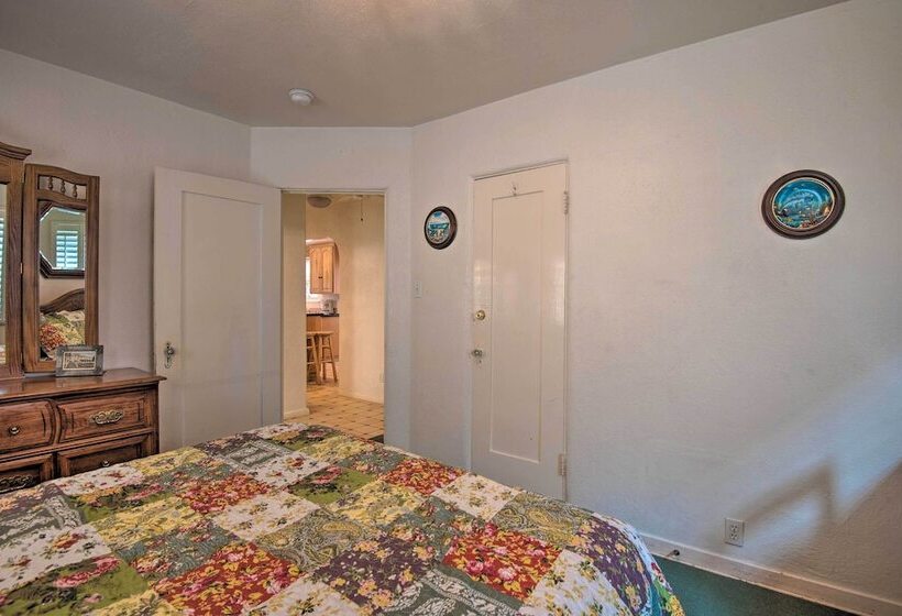 Avalon Escape: Everything Within Walking Distance!