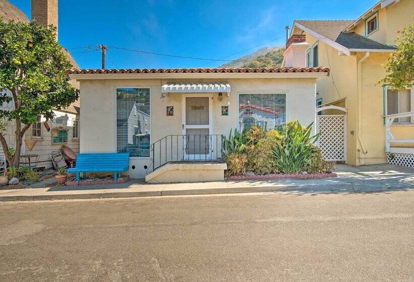 Avalon Escape: Everything Within Walking Distance!