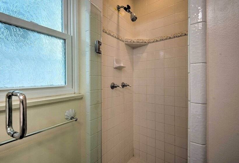 Avalon Escape: Everything Within Walking Distance!