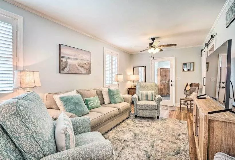Beachy Isle Of Palms Home: 1 Block To Coast!